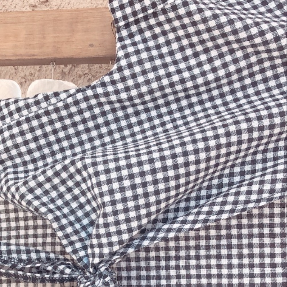 TIE TOP 🥥 - Picture 2 of 3